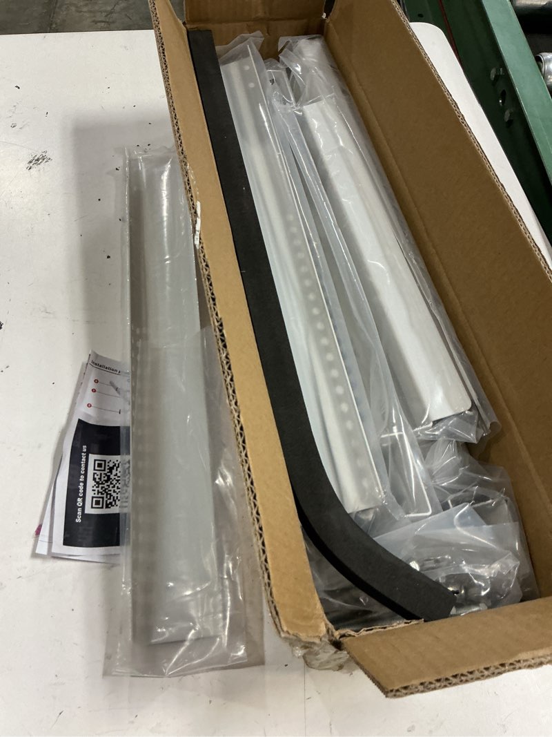 Condition photo showing Good Condition for no drill window ac bracket,window ac bracket supports up to 220 lbs,suitable for single-hung and double-hung windows rated 5,000 to 24,000 btu,heavy duty with 2 arms(white)