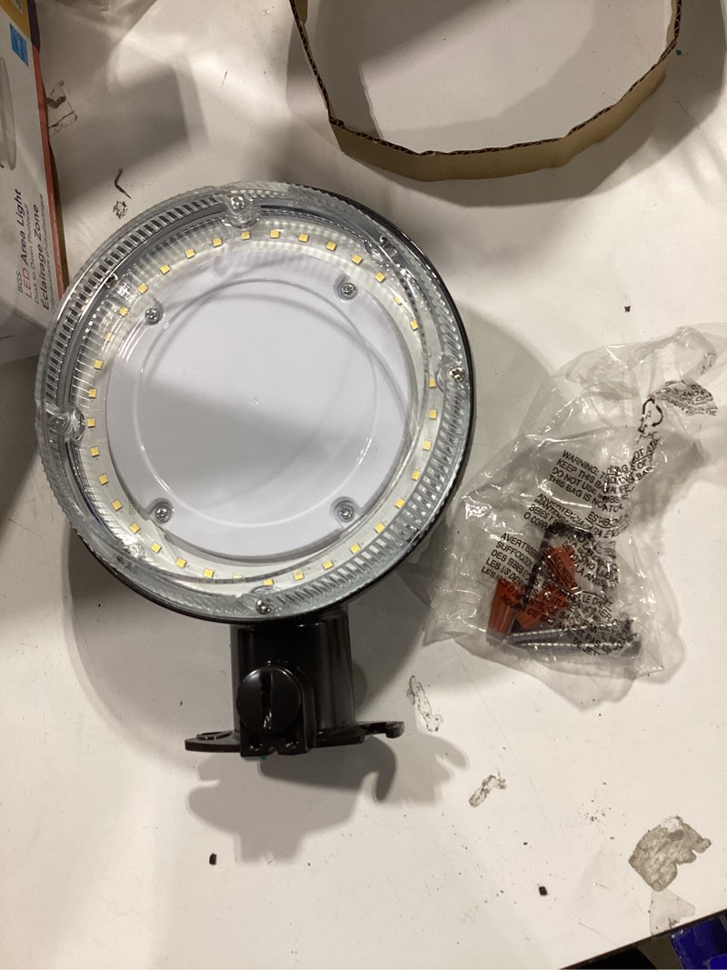 Condition photo showing Good Condition for contractor select bgs 100- watt equivalent integrated led dark bronze area light, 4000k