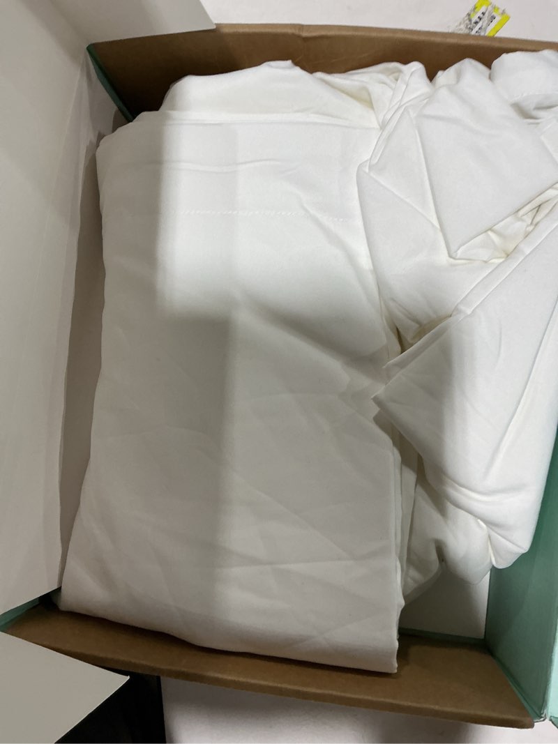 Condition photo showing Good Condition for MILDLY White Boho Duvet Cover Set - 100% Washed Cotton Jacquard Stripe Textured Comforter Cover with Zipper Closure 104"x90" White (No Comforter) King (104"x90")
