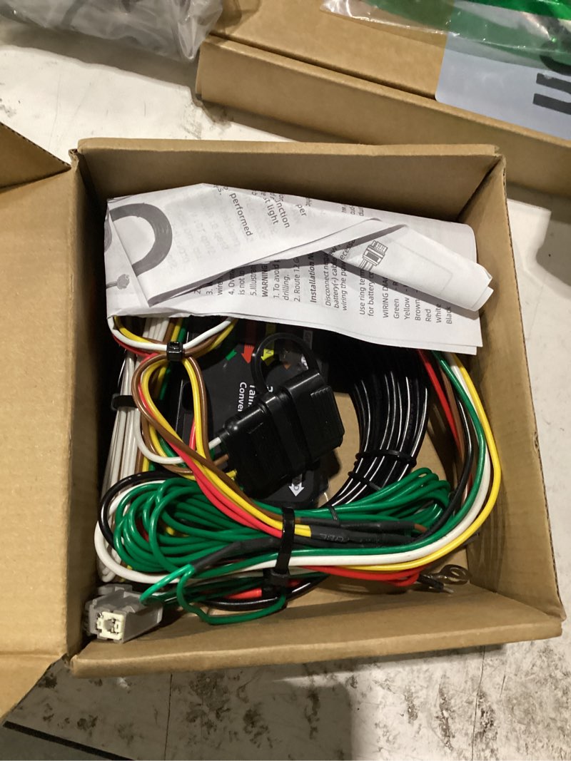 Condition photo showing New/Like New for 1 set 4 trailer wiring harness 56138 towing hitch wiring for ford focus sedan 2012-2019 connector towing harness converter