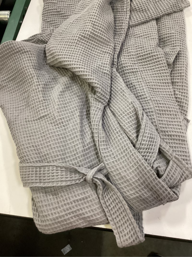 Condition photo showing Good Condition for organic turkish waffle robe in grey size l