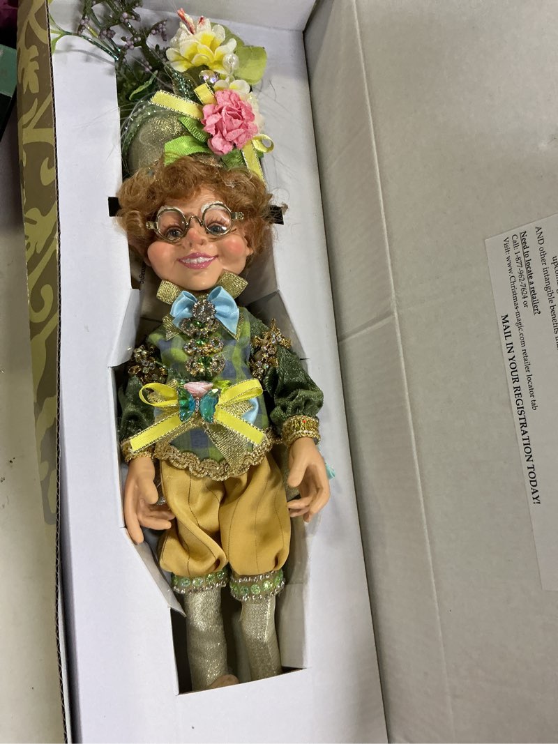 Condition photo showing Good Condition for Mark Roberts 51-37164 Avid Gardener Elfin Small 14 Inches