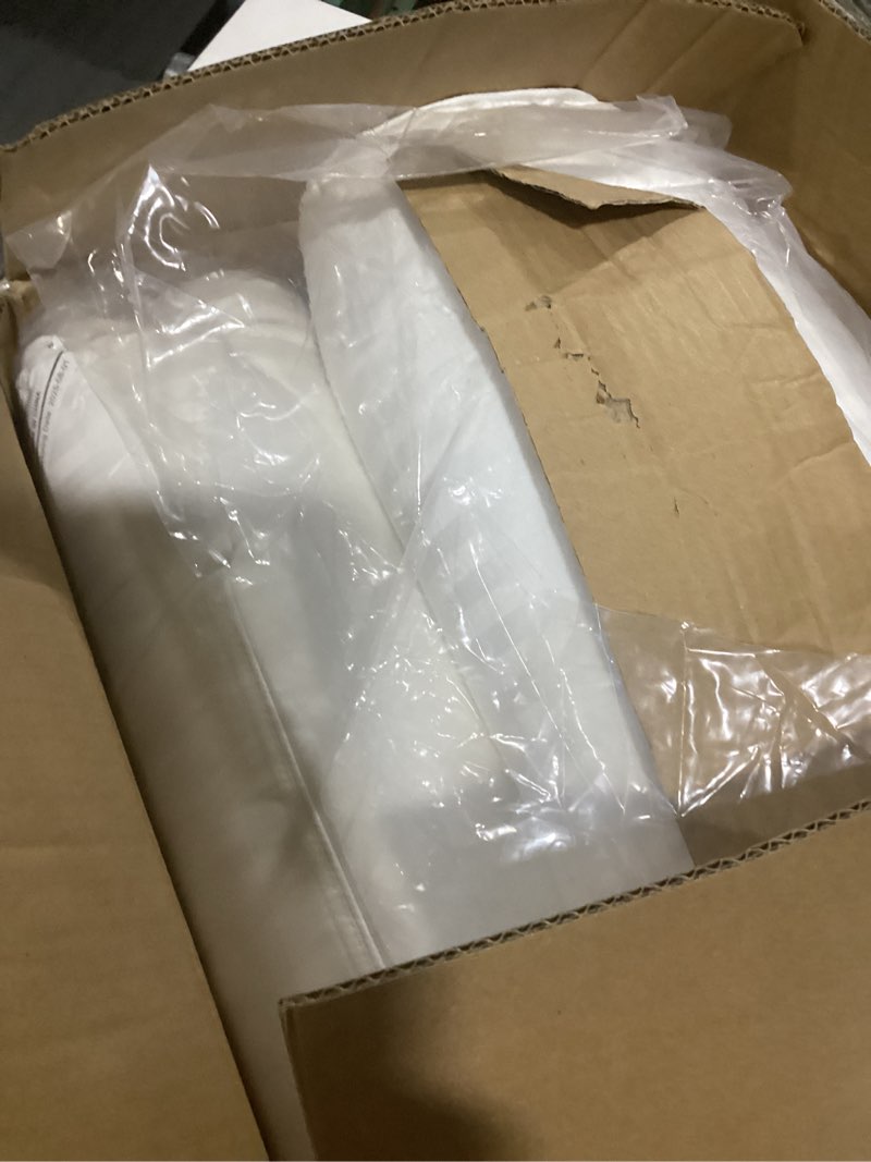 Condition photo showing Good Condition for Beckham Hotel Collection Bed Pillows Standard/Queen Size Set of 2 - Original Soft Down Alternative Pillow for Sleeping - Soft Support for Back, Stomach or Side Sleepers Queen / Standard White