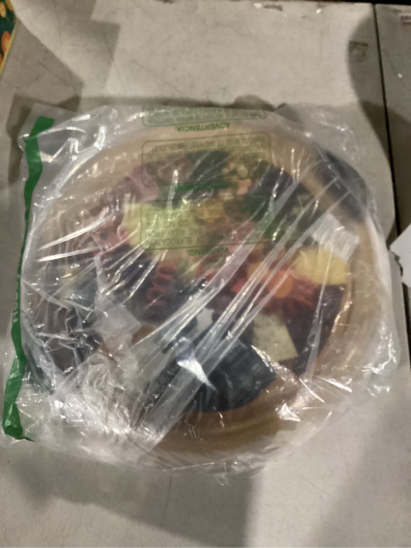 Condition photo showing Good Condition for FARBERWARE Build-a-Board Cutting Board with Single Compartment and Clear Locking Lid for Charcuterie, Snacks, and More, Bamboo Black/Bamboo 1 Compartment