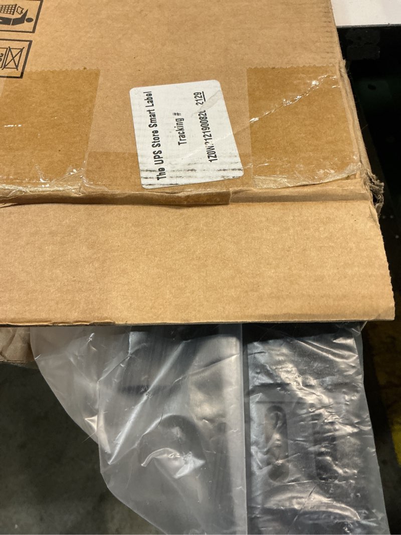 Condition photo showing New/Like New for retractable cargo cover