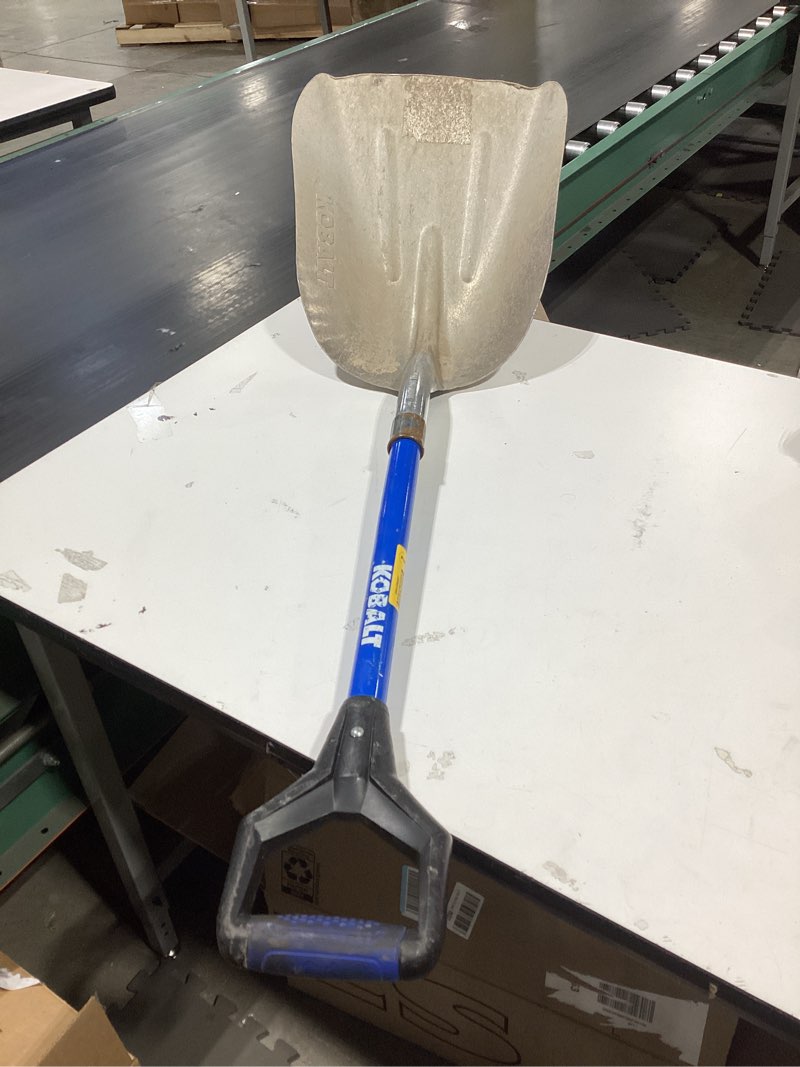 Condition photo showing Good Condition for kobalt 18-in fiberglass d-handle scoop