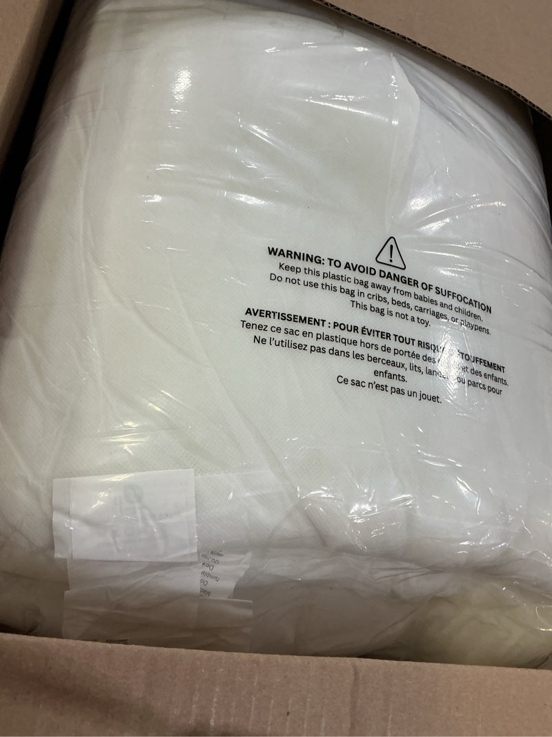 Condition photo showing New/Like New for lane linen 20x20 throw pillow insert - set of 4 white pillow inserts for decorative pillow covers, throw pillows for bed, decorative pillows for bed, couch pillows, throw pillows for couch 20" x 20" 01: white