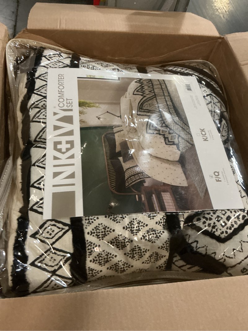 Condition photo showing Good Condition for ink+ivy marta flax linen/cotton comforter set, modern boho design with trim accent, modern casual, breathable all season bedding with matching shams, full/queen(88"x92"), natural 3 piece f/q comforter