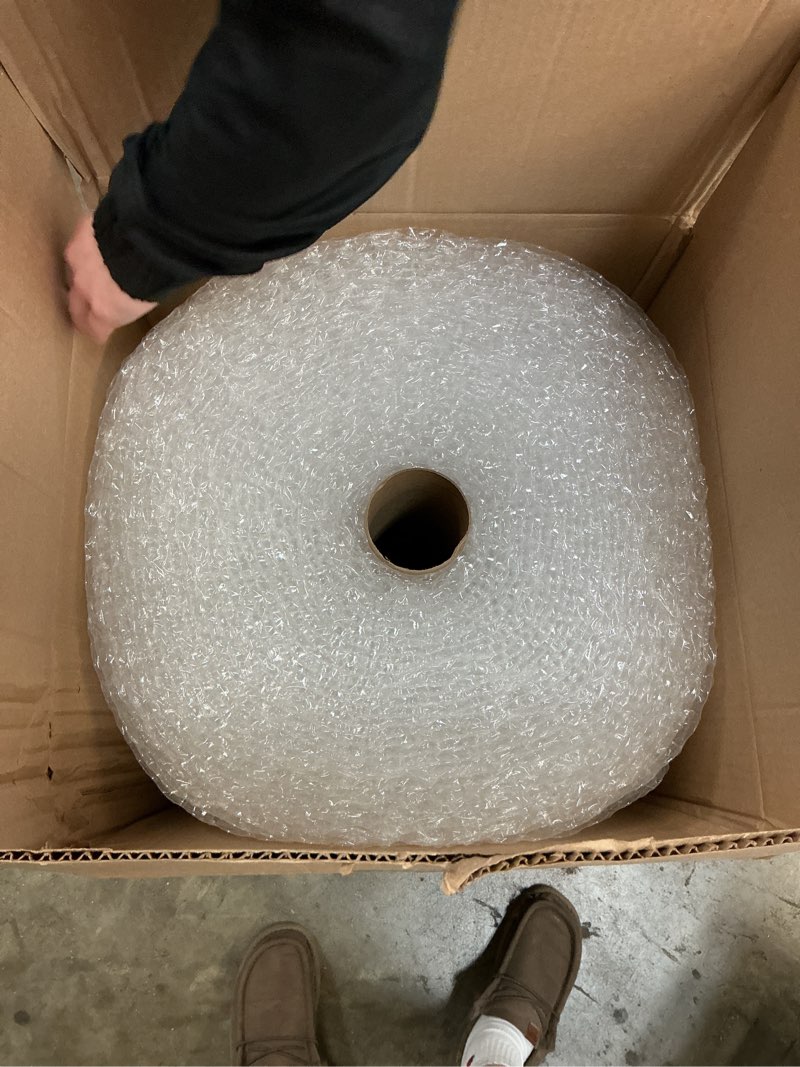 Condition photo showing New/Like New for uBoxes Bubble Cushioning 24" wide Wrap x 100' Long Medium Bubbles 5/16",Clear,BUBBMED24100