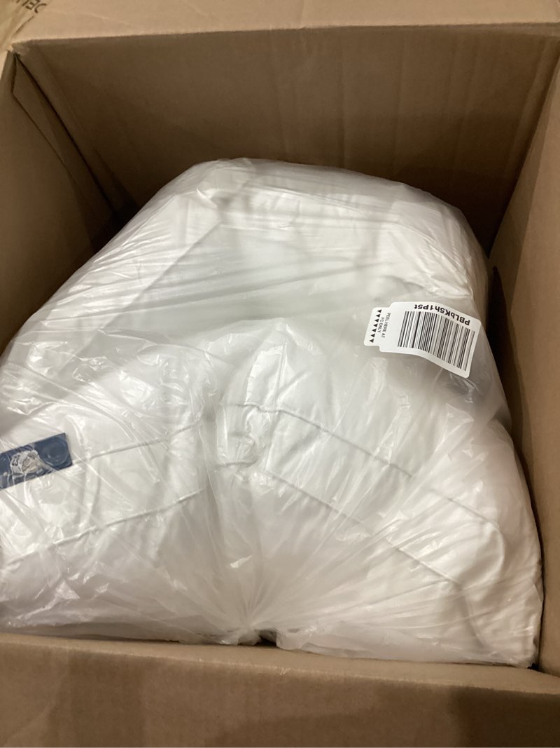Condition photo showing Good Condition for Serta Hotel Collection Pillows Queen Size Set of 2 White Goose Feather Down Fiber Gusseted 100% Cotton Pillow for Back, Stomach or Side Sleepers White Queen Size Set of 2