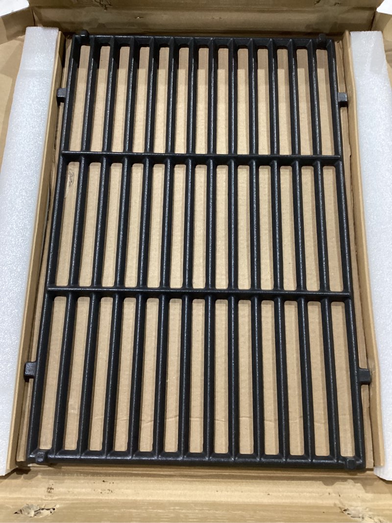 Condition photo showing New/Like New for ggc 19.5" grill grates for weber genesis 300 series, 7524/7528 grill parts replacement for weber e-310, e-320, e-330, s-310, s-320, s330, ep-310, ep-320, ep-330, 2 pcs cast iron cooking grid