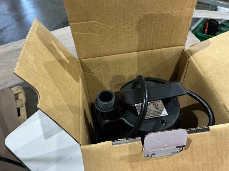 Condition photo showing As Is for utilitech 1/6-hp 115-volt 25-gpm thermoplastic submersible utility pump
