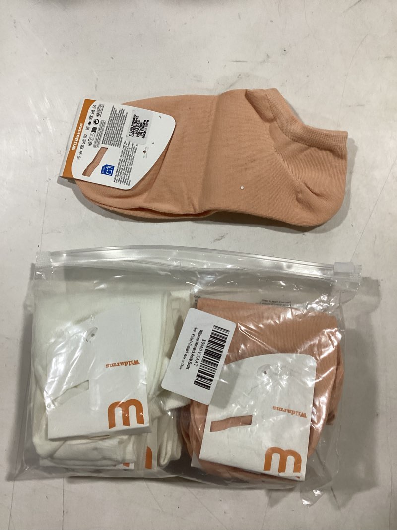 Condition photo showing New/Like New for Wildarms Women's Ankle Socks - No Show Invisible Ultra-Thin Breathable Cotton Casual Socks for Sneakers & Everyday Wear 6-9 White4+orange4 8