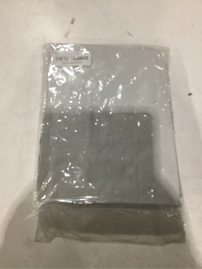 Condition photo showing New/Like New for walrus clear round vinyl fitted tablecloth waterproof oilcloth heavy duty elasticized table cover elastic edge design plastic tablecloth protector for round table best for 45"-56" round