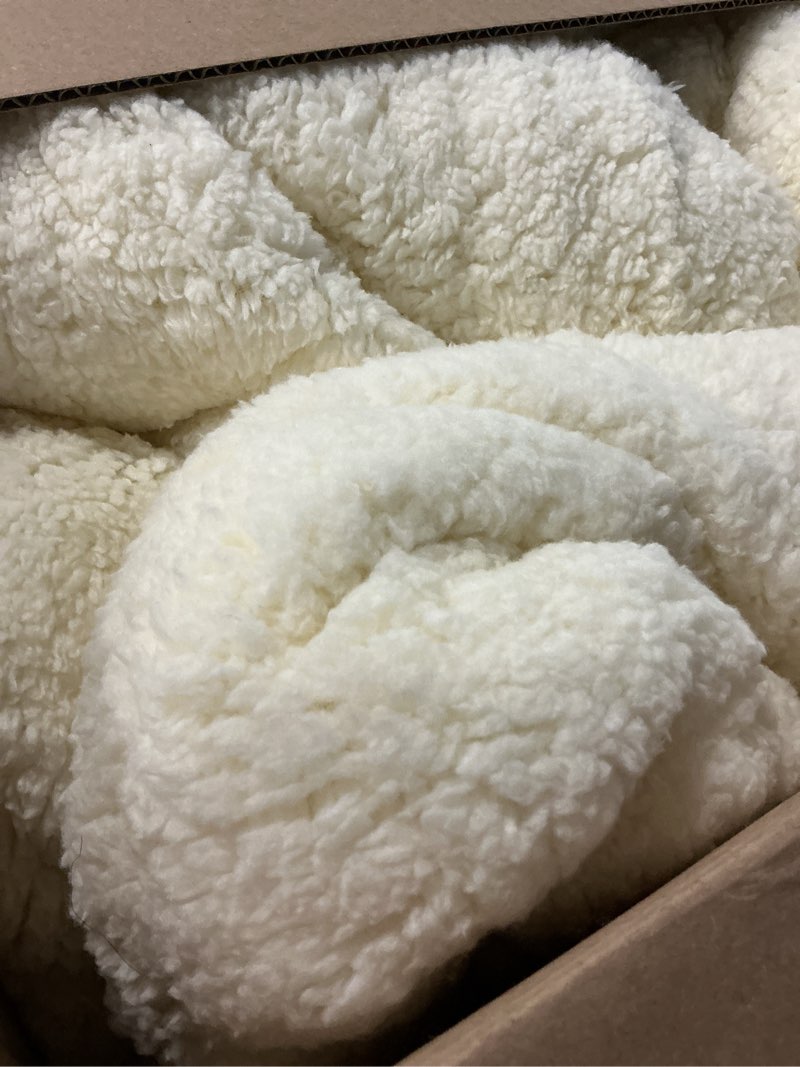 Condition photo showing As Is for Tufted Fleece Comforter Set King - Super Soft Warm Fluffy Shaggy Bedding Sets, Diamond Plaid Jacquard Bed Set for Winter, 1 Sherpa Comforter with 2 Pillow Cases (104"X90" Ivory White) Ivory White King(104"x90")