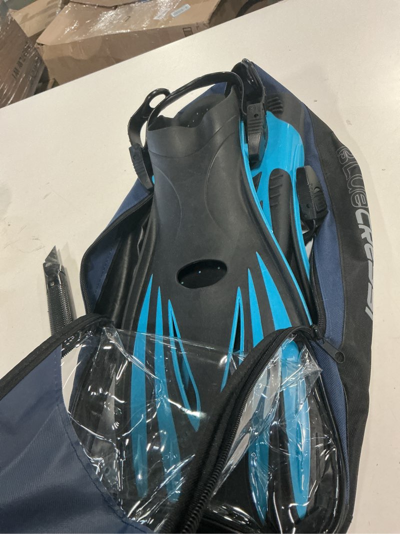 Condition photo showing Good Condition for Cressi Explorer Snorkel Set - Lightweight and Easy to Use - Mask, Snorkel, and Tonga Fins- Designed in Italy by Cressi Large-X-Large Aqua Green