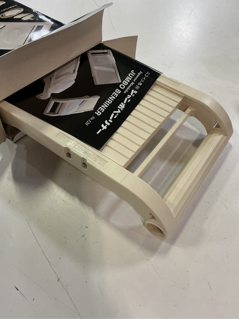 Condition photo showing Good Condition for benriner mandoline jumbo slicer, japanese stainless steel blade, beige