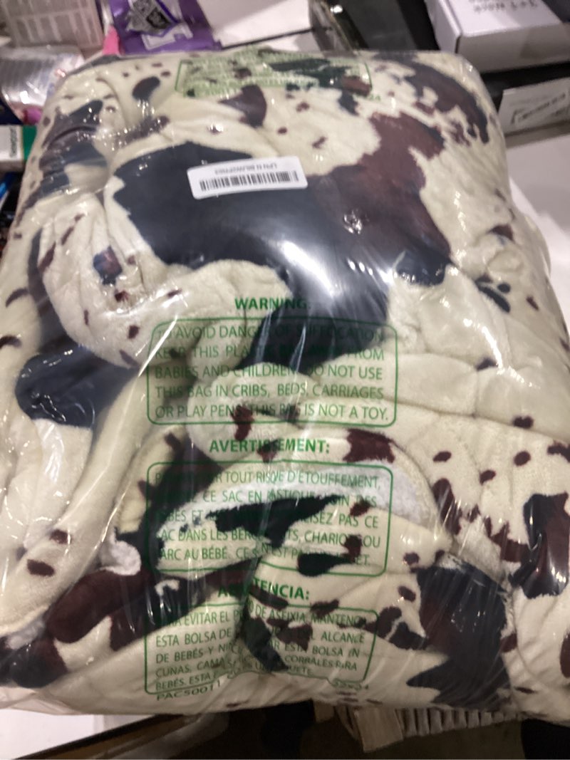 Condition photo showing Good Condition for cow print heated blanket, 90"x100" electric blanket king size dual control, cozy soft flannel sherpa heating blankets with 9 heat levels & 2/4/8/12h auto-off