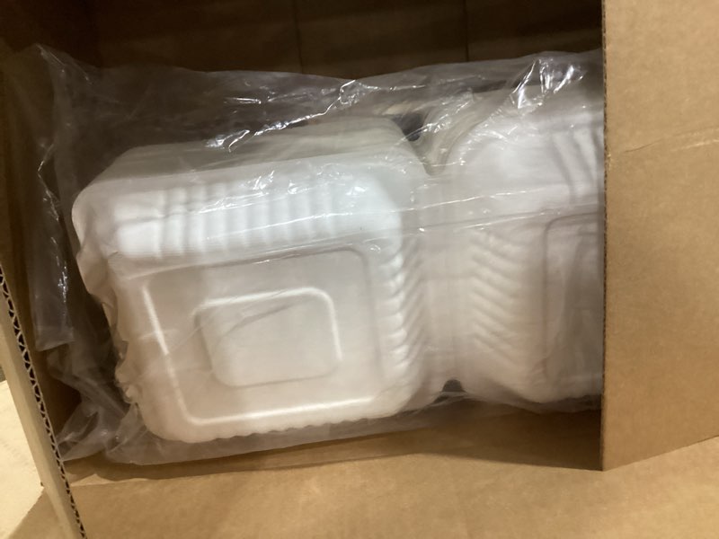 Condition photo showing Good Condition for Freshware Compostable Clamshell Food Containers - 8x8" 50-Pack, Biodegradable Sugarcane To Go Boxes, Heavy Duty Paper Container - Microwave & Freezer Safe, Stackable 8 x 8 Inch 50.0