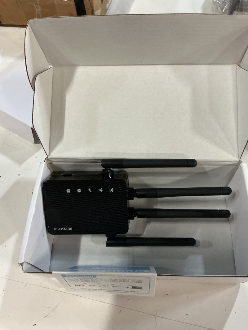 Condition photo showing Good Condition for wifi extender signal booster, dual band 2.4/5.8g wifi extender – 1200mbps, 12880 sq ft coverage, 105 devices & 1-tap setup for home use black-u9