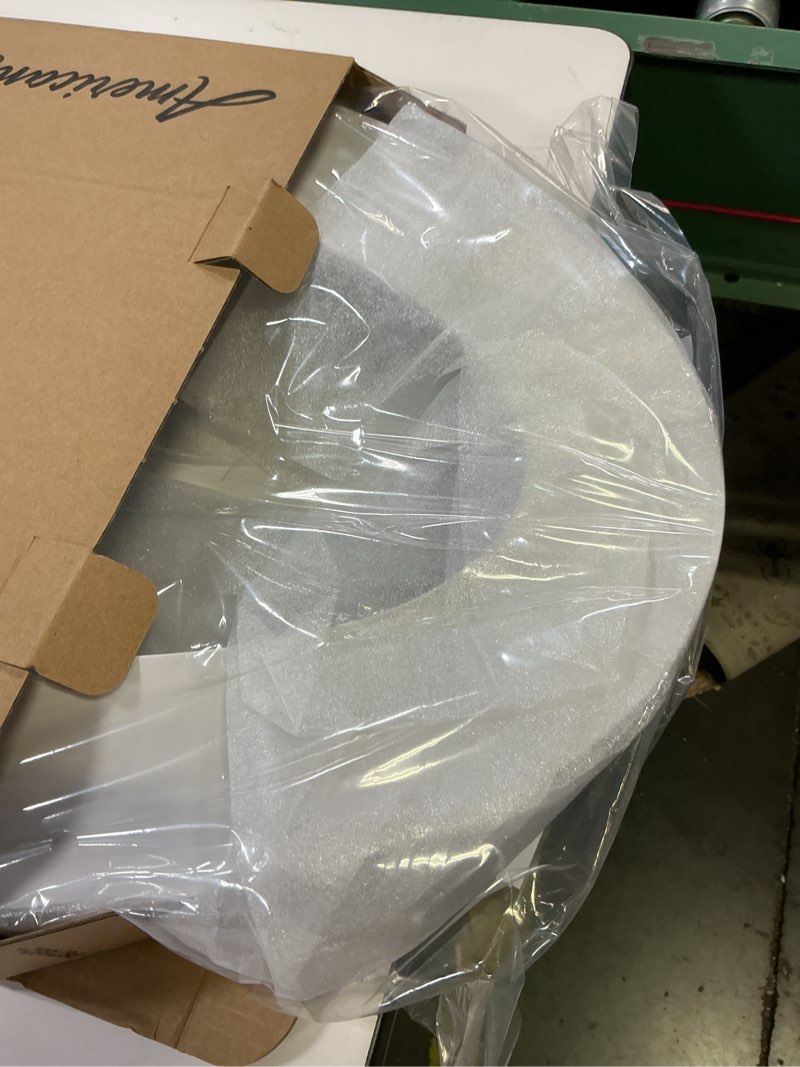 Condition photo showing Good Condition for american standard 5503a00b.020 transitional slow-close elongated front toilet seat, white
