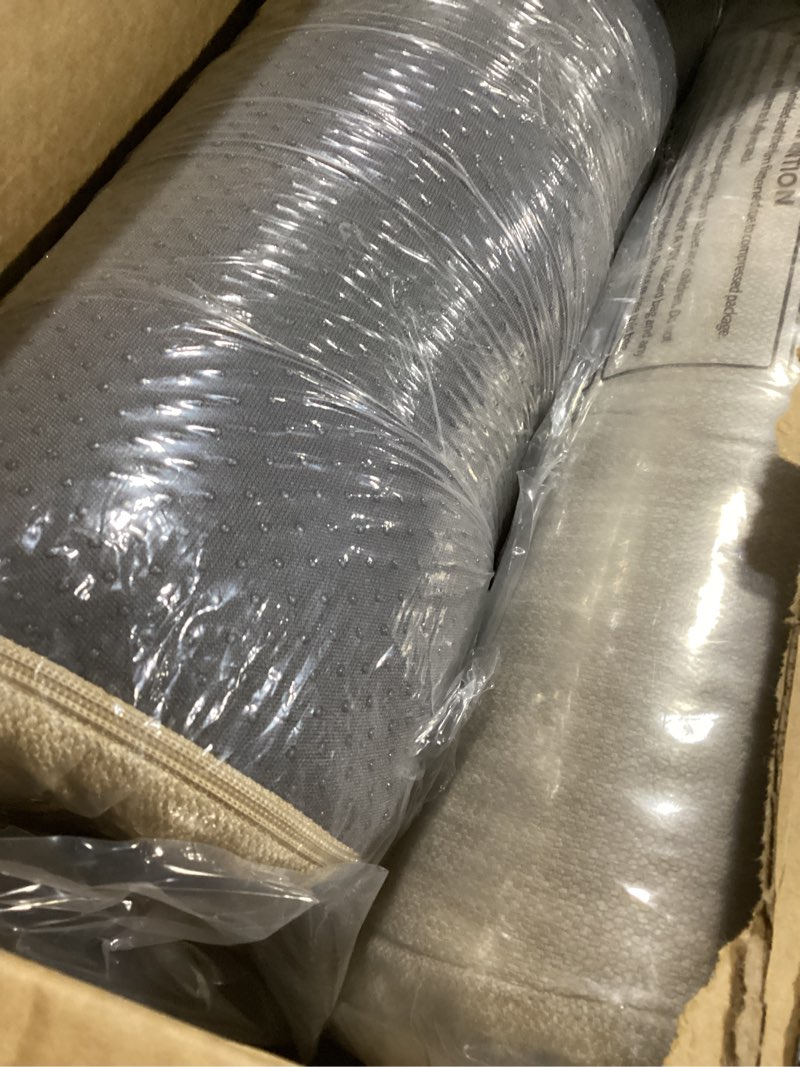 Condition photo showing Good Condition for shinnwa dining chair cushions set of 4, dual-layer memory foam kitchen chair cushions, patented design seat pads with ties, 16.5 x 16.5 x 3.5in, 4 pack, beige 4 count (pack of 1) beige