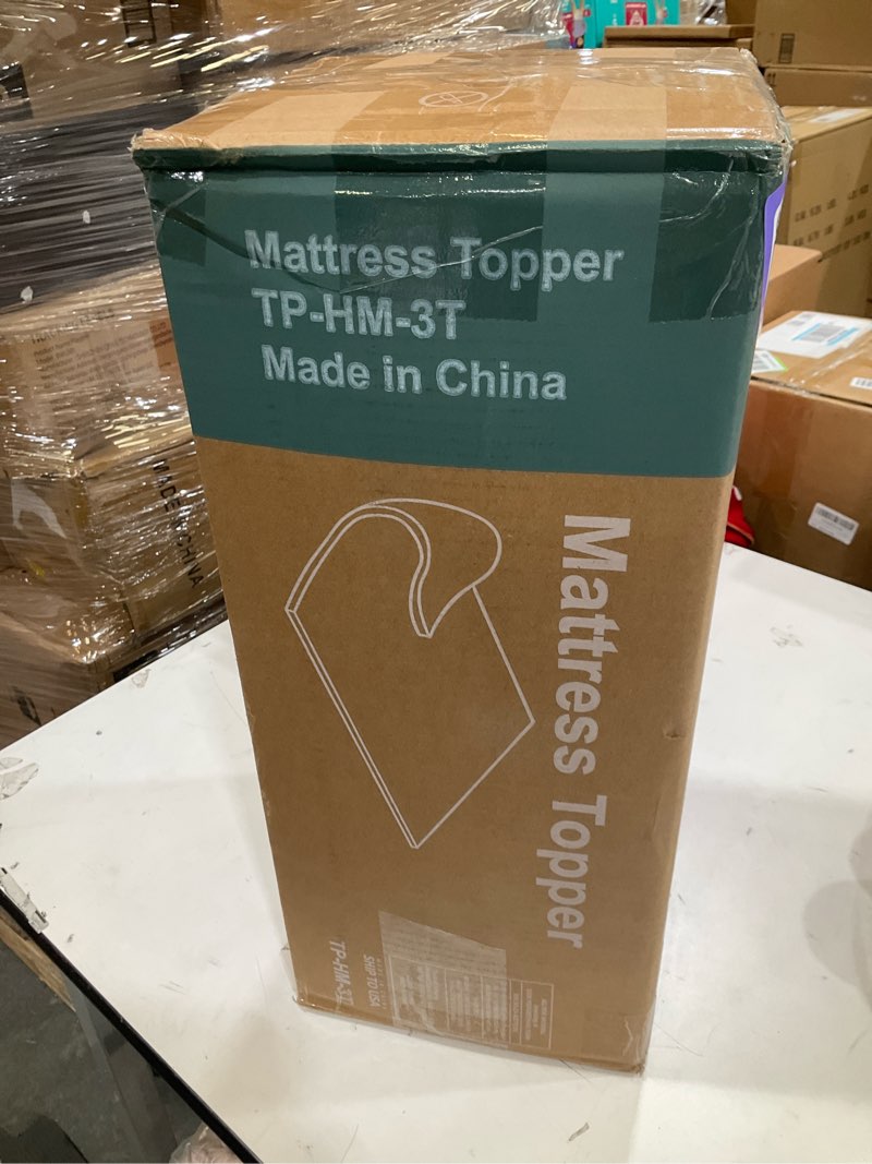 Condition photo showing New/Like New for mattress topper
