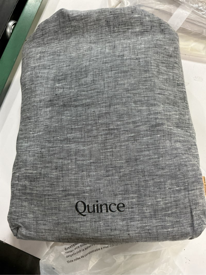 Condition photo showing New/Like New for quince european linen duvet cover king/cal king charcoal chambray without sham set 