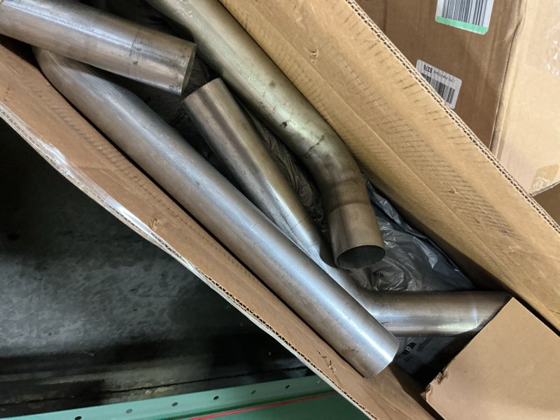 Condition photo showing Good Condition for Flowmaster 15902 Universal Single Tailpipe Kit