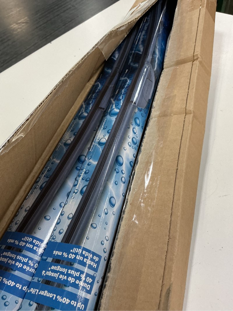 Condition photo showing As Is for bosch 26a22a icon beam wiper blades - driver and passenger side - set of 2 blades (26a & 22a) front (26a & 22a) icon combo pack (front)