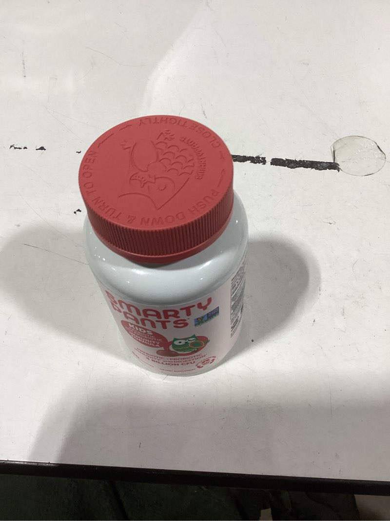 Condition photo showing Good Condition for SmartyPants Kids Probiotic & Prebiotic Gummies for Digestive Health: Gut Health Supplement, Clinically Studied Prebiotic for Immune Support, Strawberry, 60 Count (30 Day Supply) Strawberry Probiotic + Prebiotic