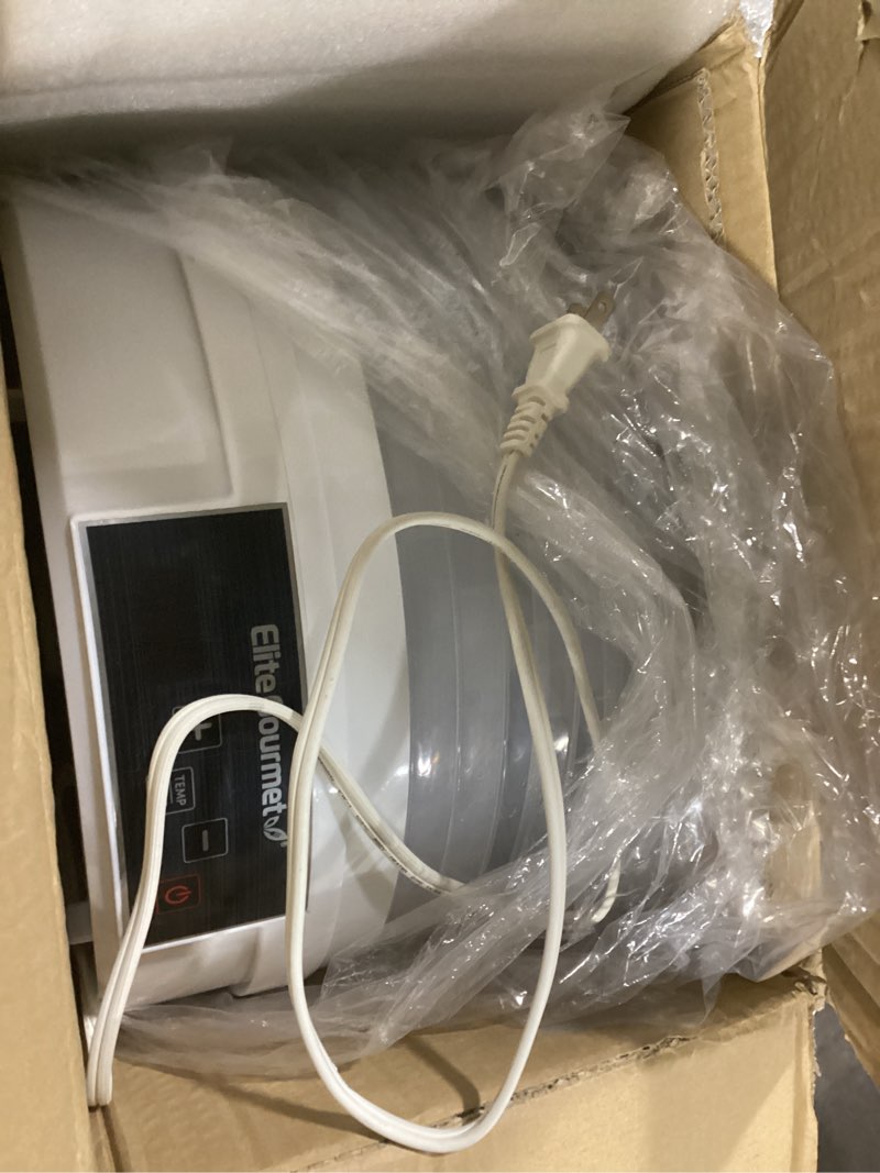 Condition photo showing Good Condition for Elite Gourmet EFD770WD Digital Food Dehydrator with 5x12.5” BPA Free Trays, Adjustable 48-hr Timer and Temperature from 95~158F, Jerky, Herbs, Fruit, Veggies, Dried Snacks, White
