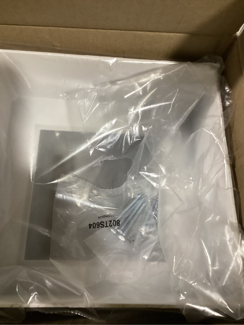 Condition photo showing New/Like New for afco empire cap and base set 6"