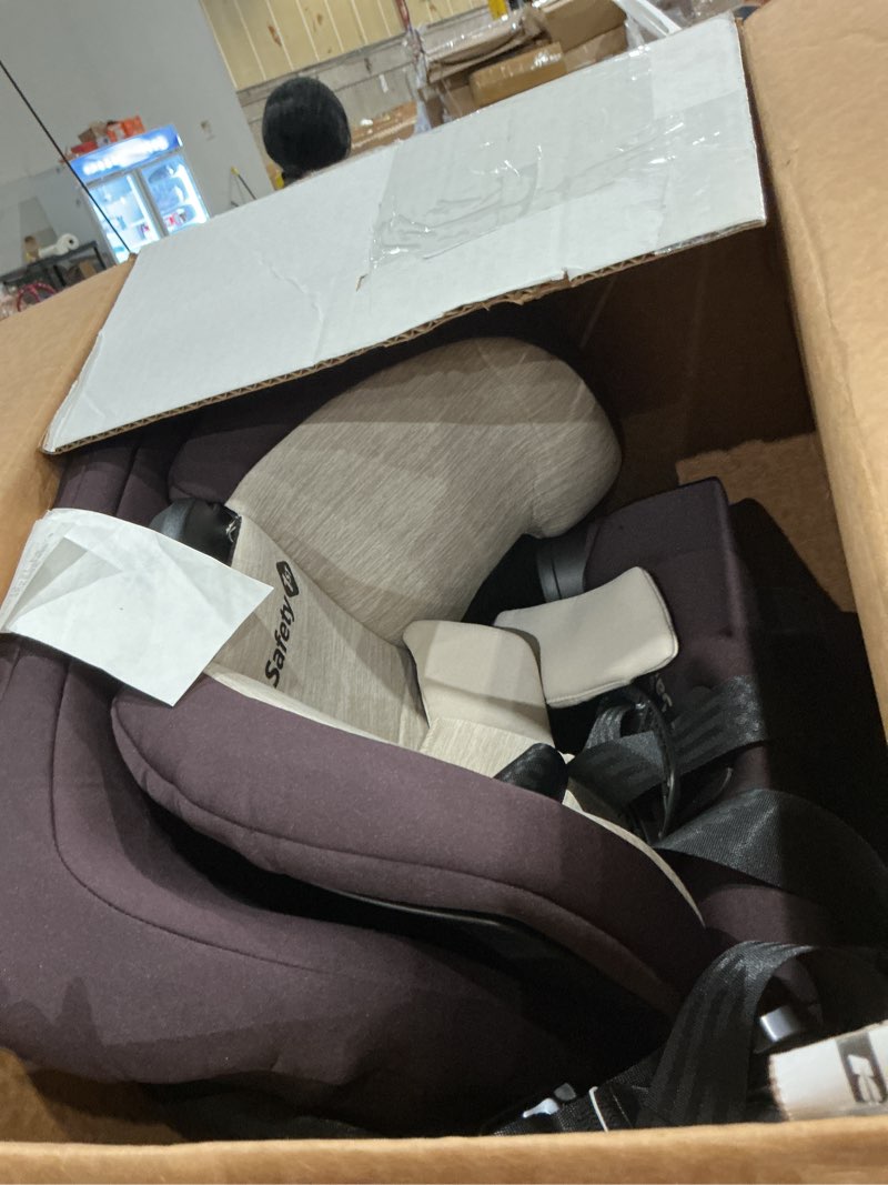 Condition photo showing Good Condition for safety 1st boost-and-go 3-in-1 harness booster car seat, dunes edge