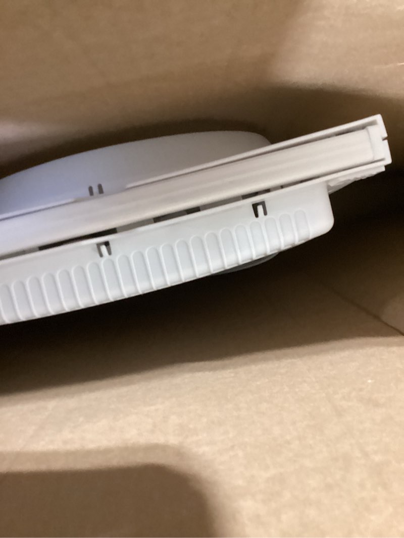 Condition photo showing Good Condition for shinic window fan with reversible airflow quiet, twin 9" blades, full remote control, 3 functions-3 speeds, bathroom kitchen window exhaust fan, width adjustable (from 23.8" to 37") etl certified window fan with foam seal strip white