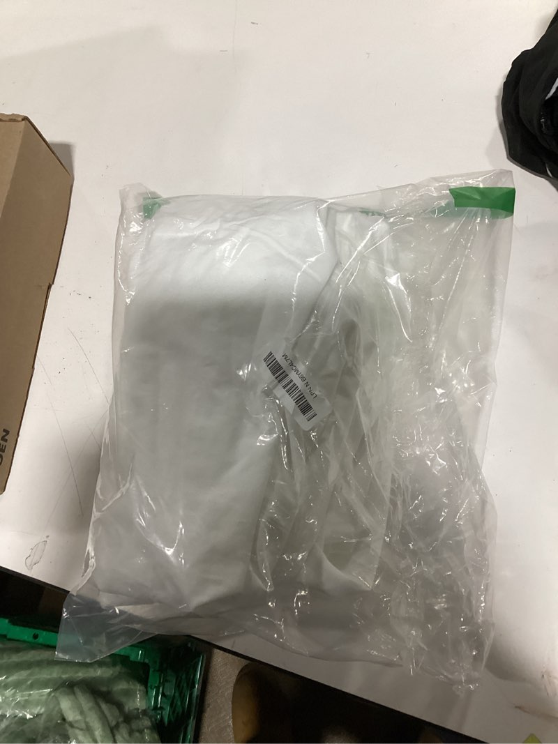 Condition photo showing New/Like New for f.y.dreams 100% washed cotton duvet cover for weighted blanket 48x72 inches with 16 ties, zipper on long side/white/just duvet cover 100% washed cotton white 48"x72" duvet cover