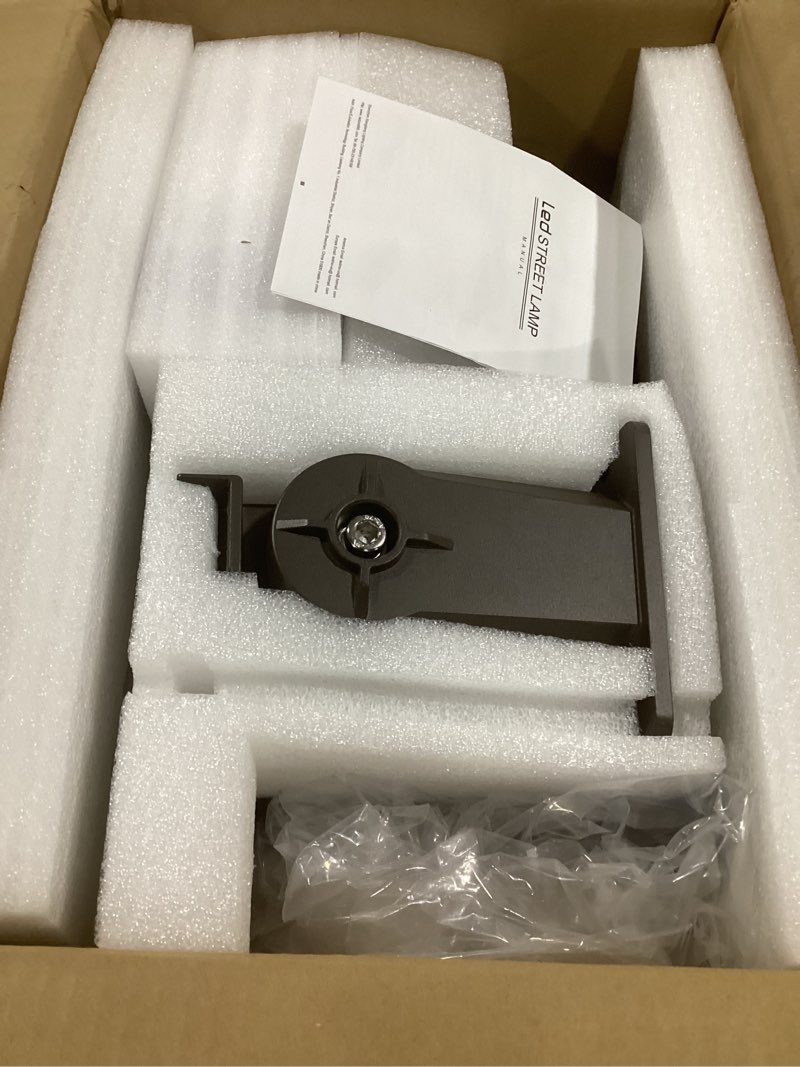 Condition photo showing Good Condition for 350w led parking lot light dusk to dawn photocell 5000k commercial outdoor area light ip65 waterproof 100-277v 52500lm wall mount 350w wall mount