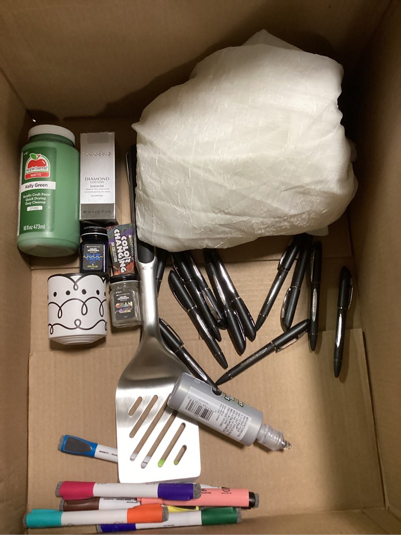 Assorted household items  10 pcs 