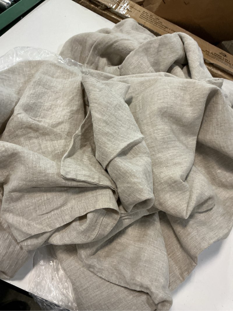 Condition photo showing Good Condition for european linen chambray fitted sheet set (king) 