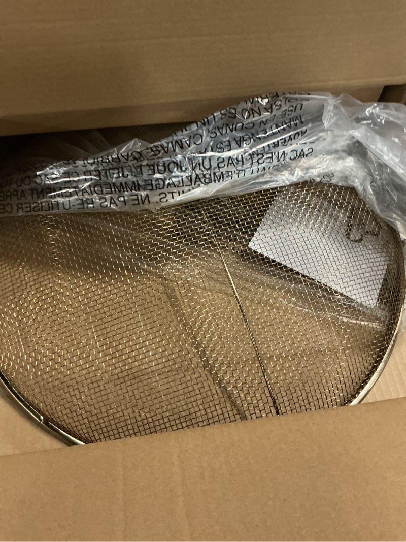 Condition photo showing Good Condition for tiki firepit screen