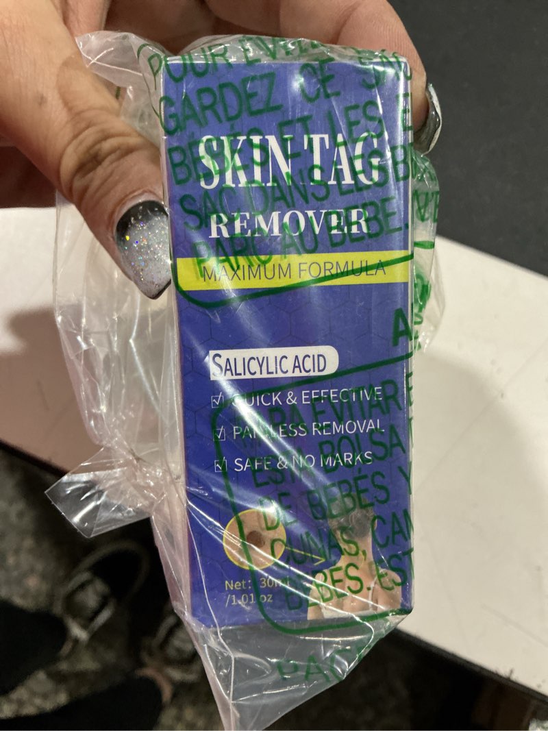 Condition photo showing Good Condition for fast-acting skin tag remover for body and neck - natural, mild salicylic acid formula, use a brush applicator skin tag remover precisely and painlessly and quickly.safe for sensitive skin30ml 1 fl oz (pack of 1)
