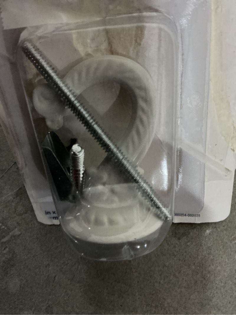 Condition photo showing Good Condition for style selections 2.16-in white powder-coated metal plant hook(s)