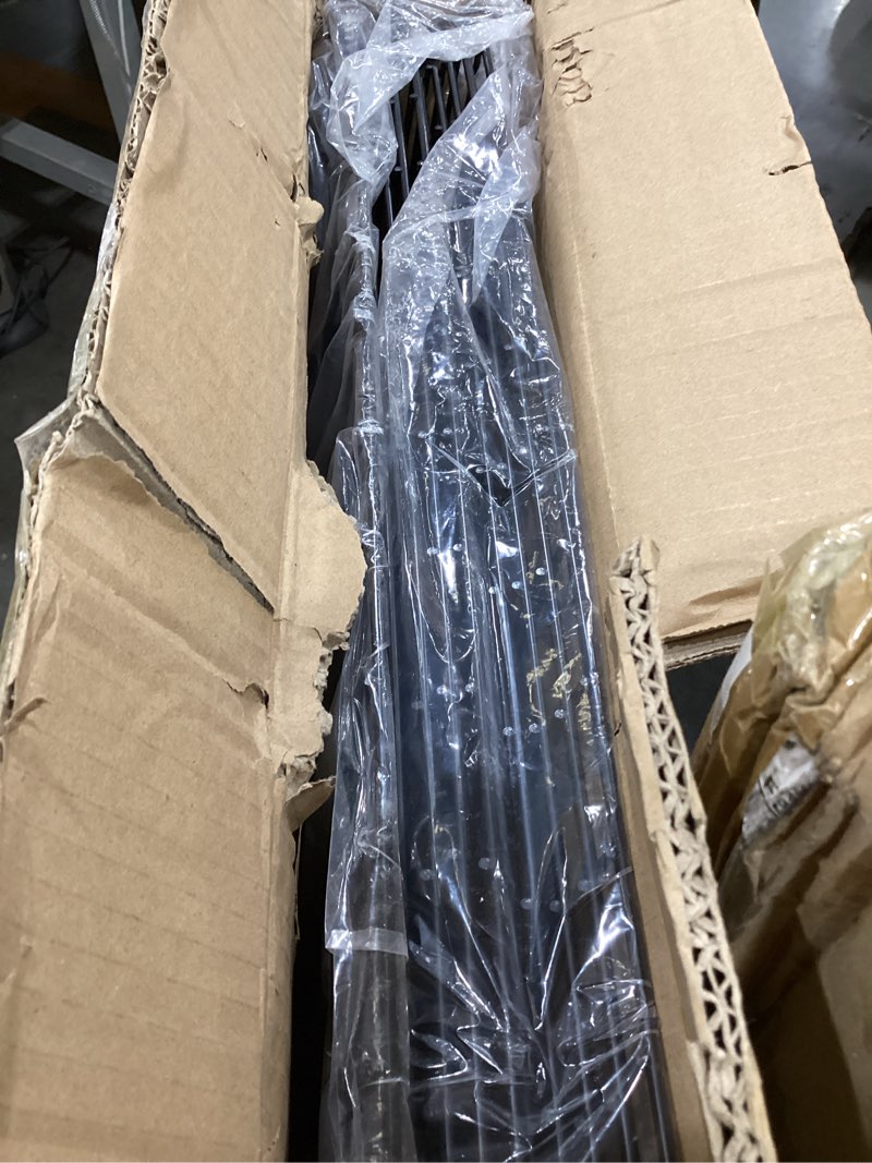 Condition photo showing Good Condition for 10 pack animal barrier fence, total 16.7 inch(h) x 10.8 ft(l) decorative garden fence, rustproof metal barrier bottom fence, dog rabbits ground stakes defence border fence for garden, t shaped.