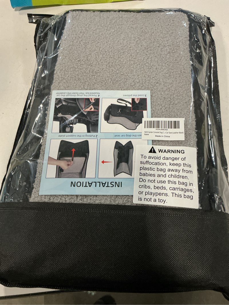 Condition photo showing Good Condition for Center Console Dog Car Seat,Pet Puppy Car Seat,Middle Console Dog Armrest Booster Seat for Small Dogs(Leather Black)