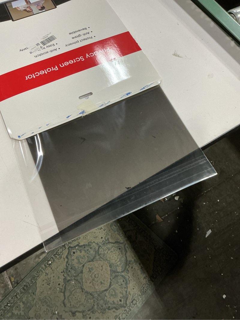 kelepu 24 inch computer privacy screen for 24" 16:9 aspect ratio widescreen monitor, eye protections