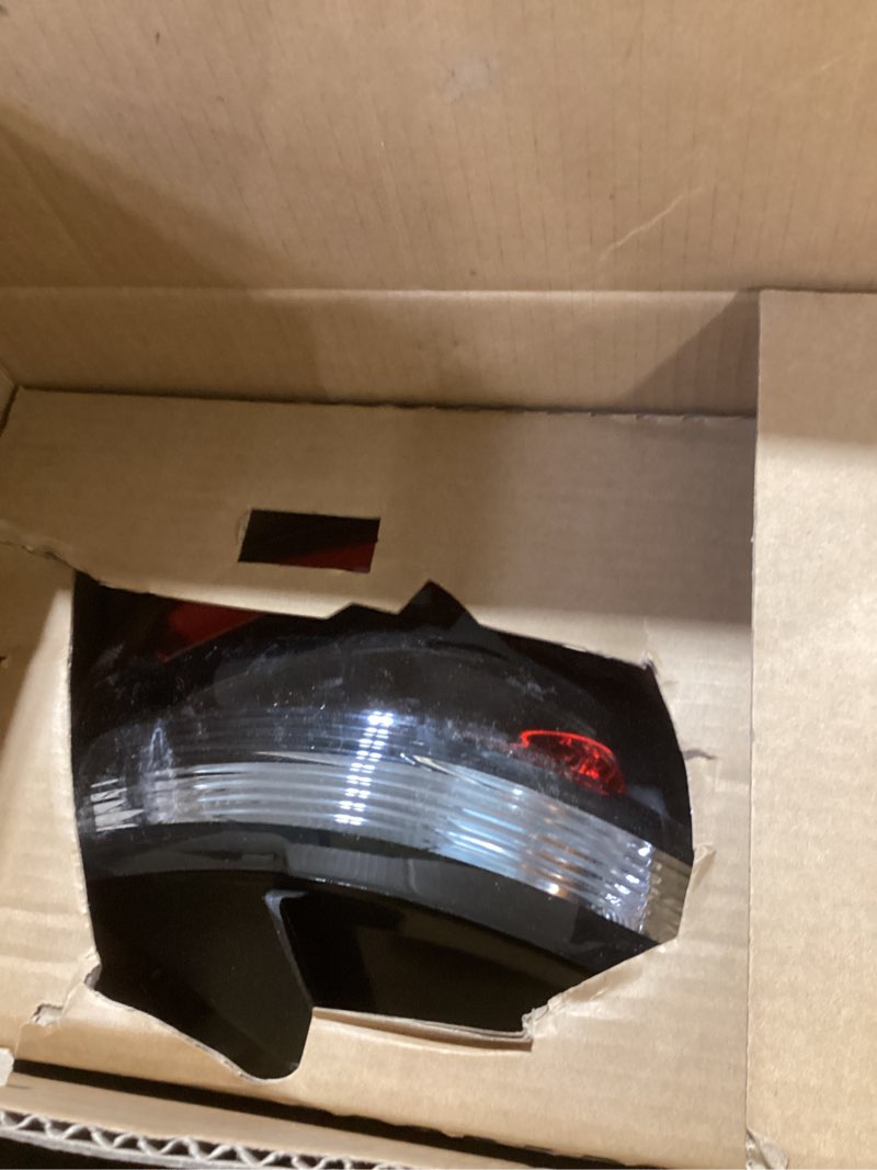 Condition photo showing Good Condition for Huray Left Outer Tail Light Fit for Jeep Compass 2017-2021 LH Taillight Tail lamp Brake Lamp Assembly Replacement Accessory Replacement for CH2804115 55112839AC (Driver Side) Outer LH(Driver Side)