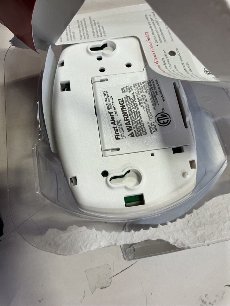 Condition photo showing Good Condition for Basic CO Alarm w/ 9V Battery