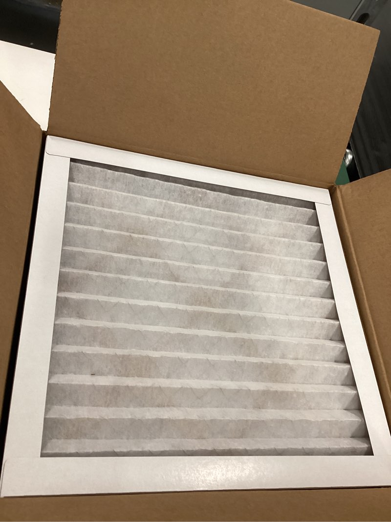 Condition photo showing New/Like New for Amazon Basics Merv 5 AC Furnace Air Filter 14x14x1 inches, Pack of 6 (Actual size: 13.75" x 13.75" x 0.75") 14x14x1 Merv 5