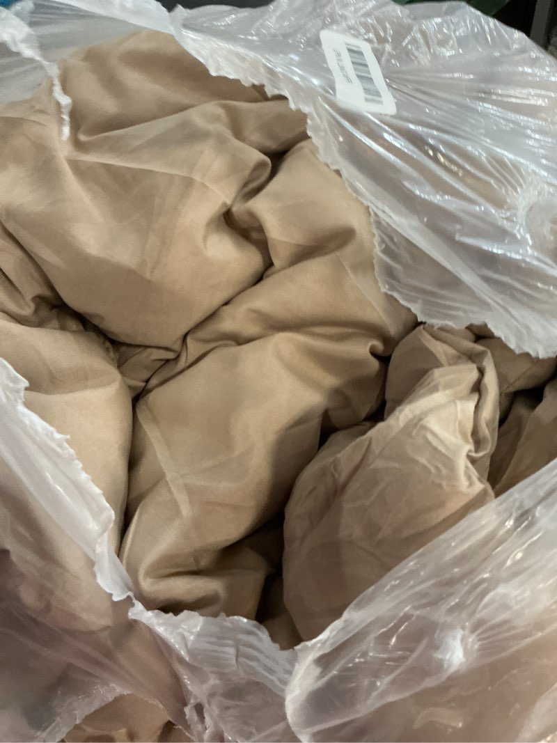 Condition photo showing Good Condition for ROSGONIA Queen Comforter Set Taupe Brown, 3pcs(1 Boho Tan Comforter & 2 Pillowcases) All Season Soft Bedding Lightweight Bedspread Blanket Quilt Queen Comforter 90"x90" Taupe