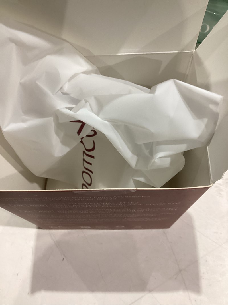 Condition photo showing Good Condition for Momcozy Original Replacement Accessories for Upgraded Mobile Flow | Upgraded M9,Original Upgraded M9 Breastfeeding Parts,24mm Flange,1 Pack 24mm Fl White